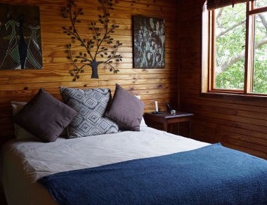 Wild Syringa bedroom